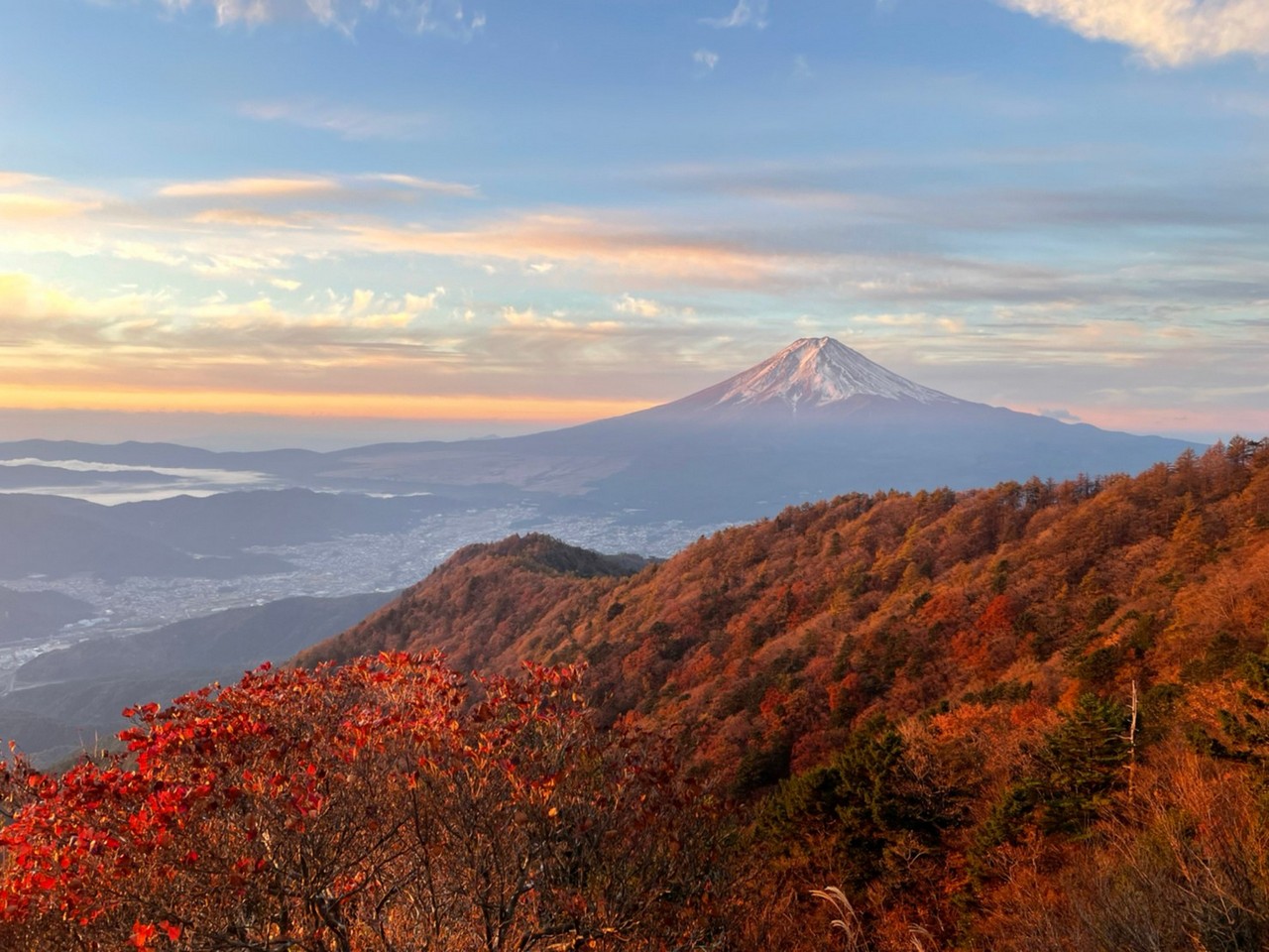 富士山の朝焼けが綺麗です