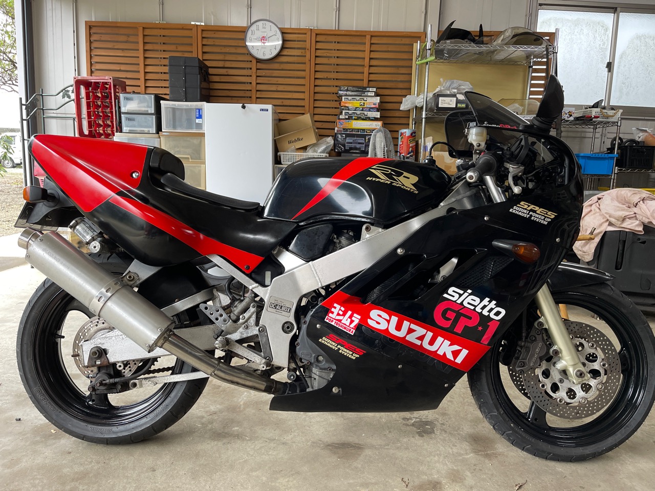 奇跡の1台！ GSX400R初期型 ワンオーナー 当時物ヨシムラ