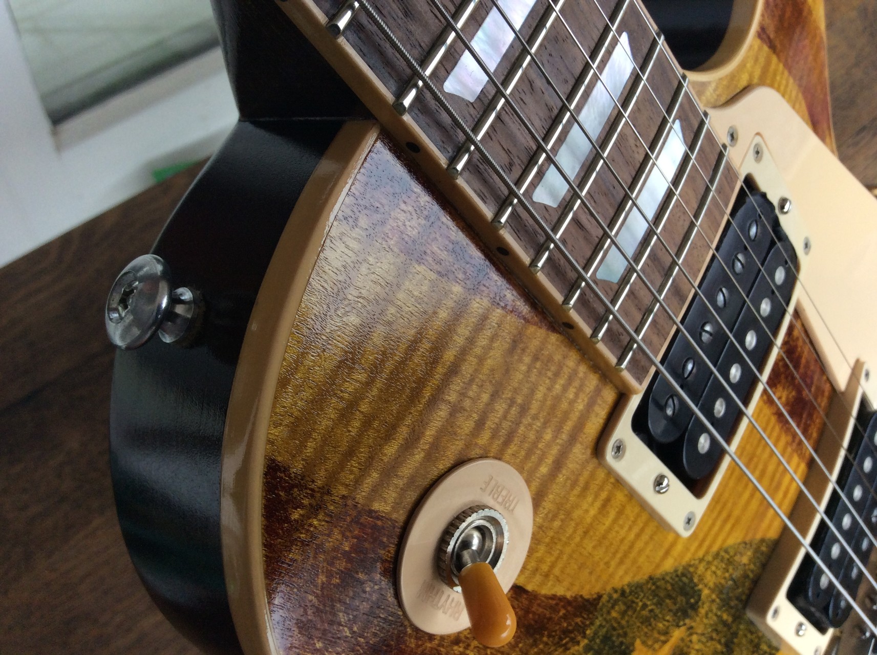  Gibson Les Paul Traditional Refinish "Flag over lemon burst"