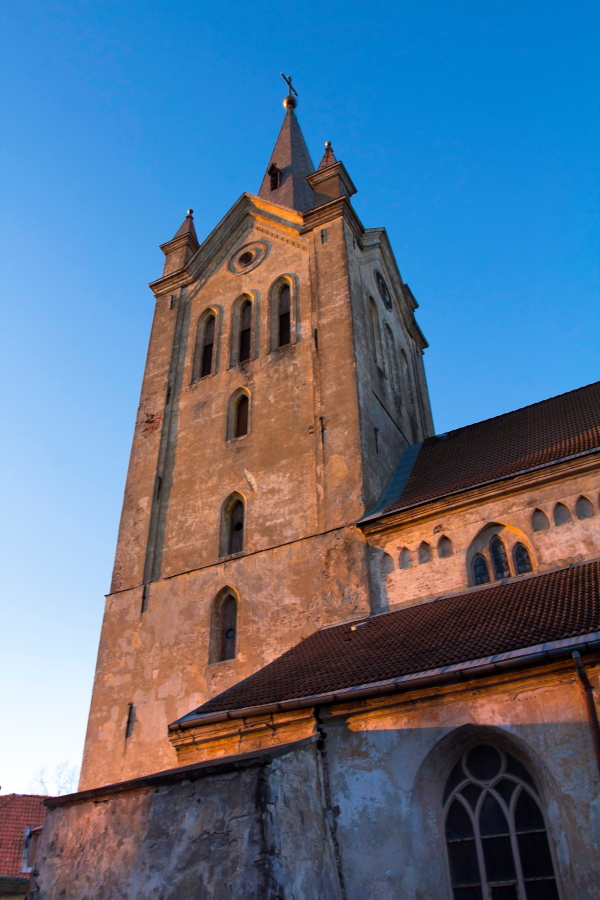 Cėsių Šv. Jono bažnyčioje Latvijoje buvo laidojami Livonijos ordino magistrai 