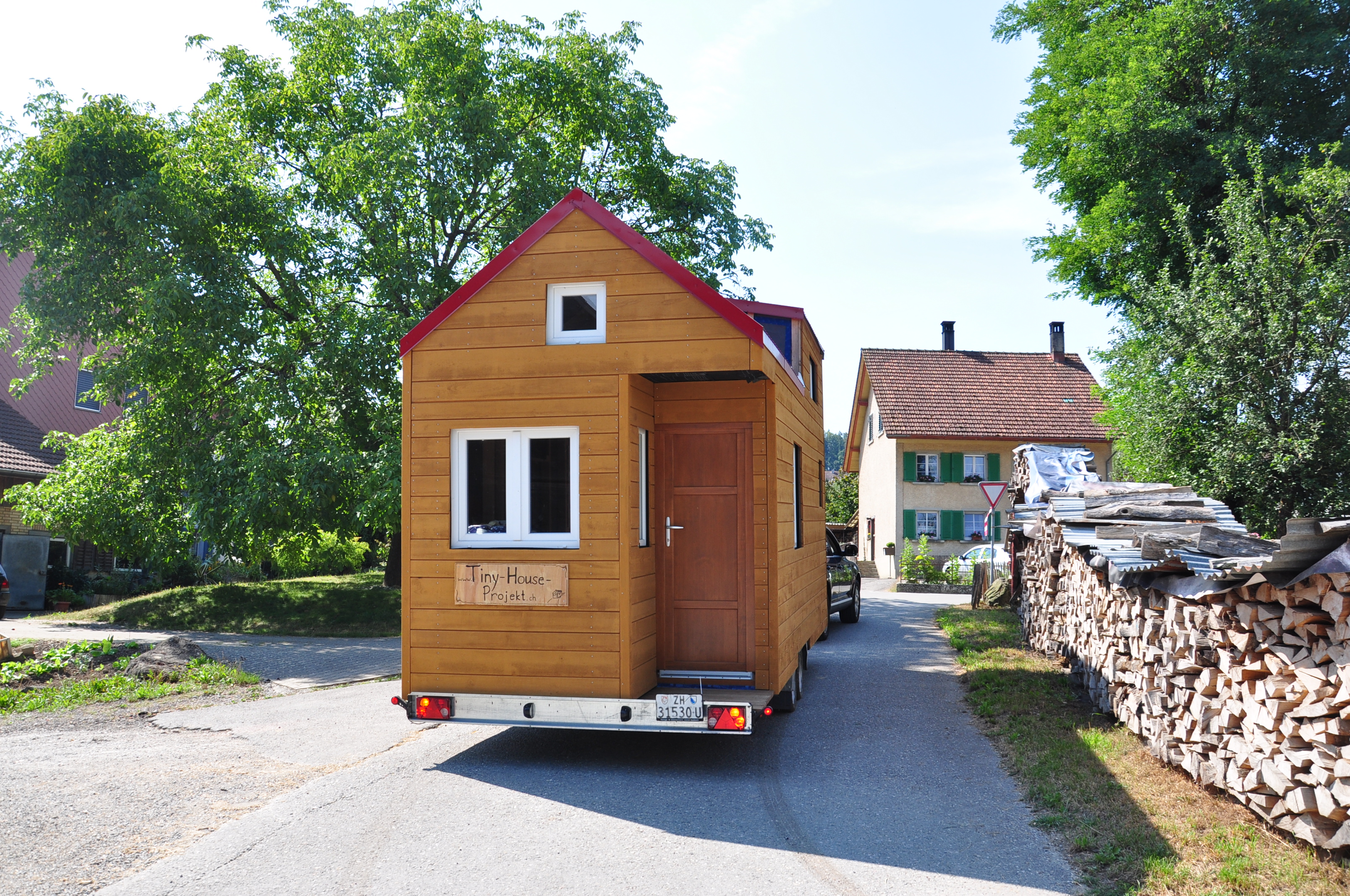 Links to a tiny house project in Switzerland