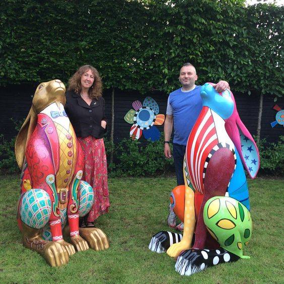 cirencester hare trail, kbmorgan, lee crew, painted hares,