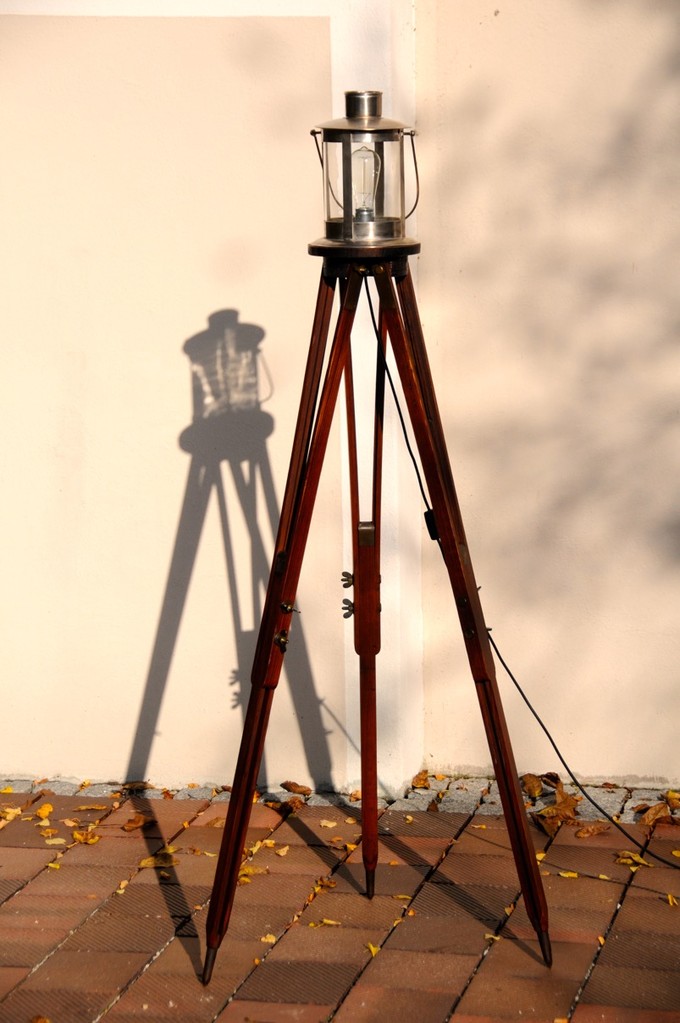 Tripod Lampe Leuchtturm Kel Edison Lampen Design