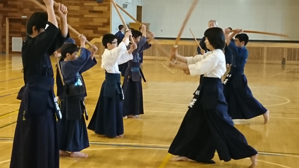 剣道形の稽古 発寒少年剣道同好会