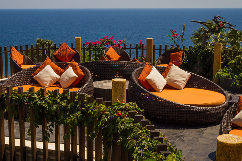 Il Rooftop Lounge del Griya Villas and Spa ad Amed (Photo by GRIYA)