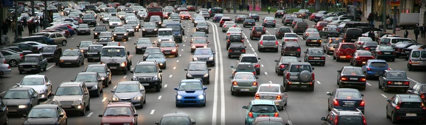 Stau, Stadt-Autobahn, viele Autos