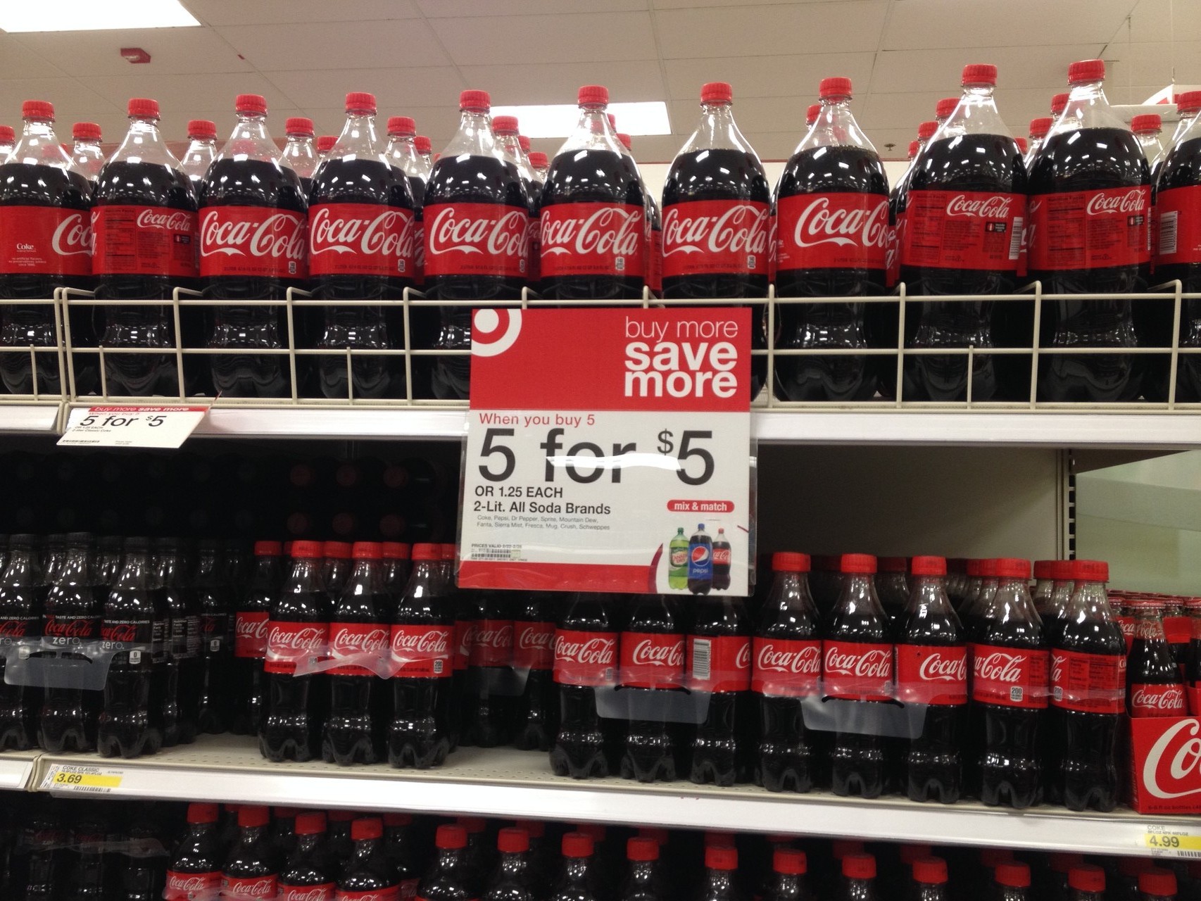 5 2l-Flaschen Cola für 5$...welcome to America!