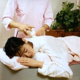 ヴィット細胞活性療法でココロと身体のゆがみを調整し、自然治癒力を回復させます