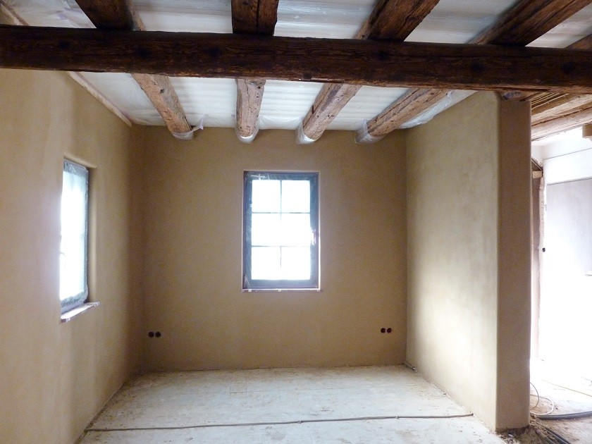 Lehmbau - Lehm verputzen - Lehmputz Esszimmer Frankfurt