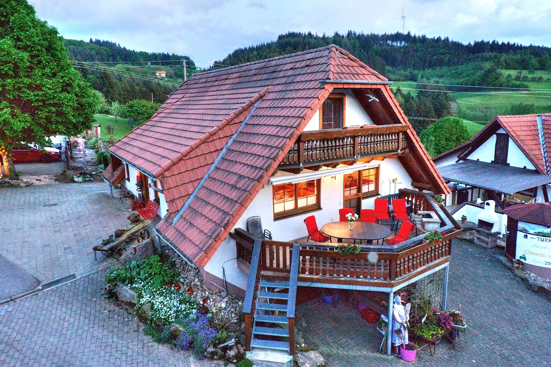 ferienhof foto ferienhaus am abend