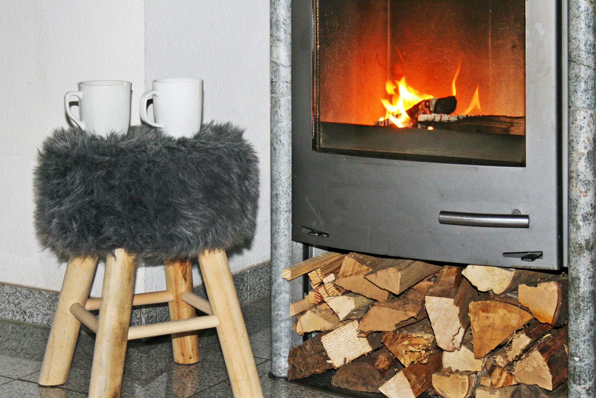 foto verbessern brennender kamin nachher hell