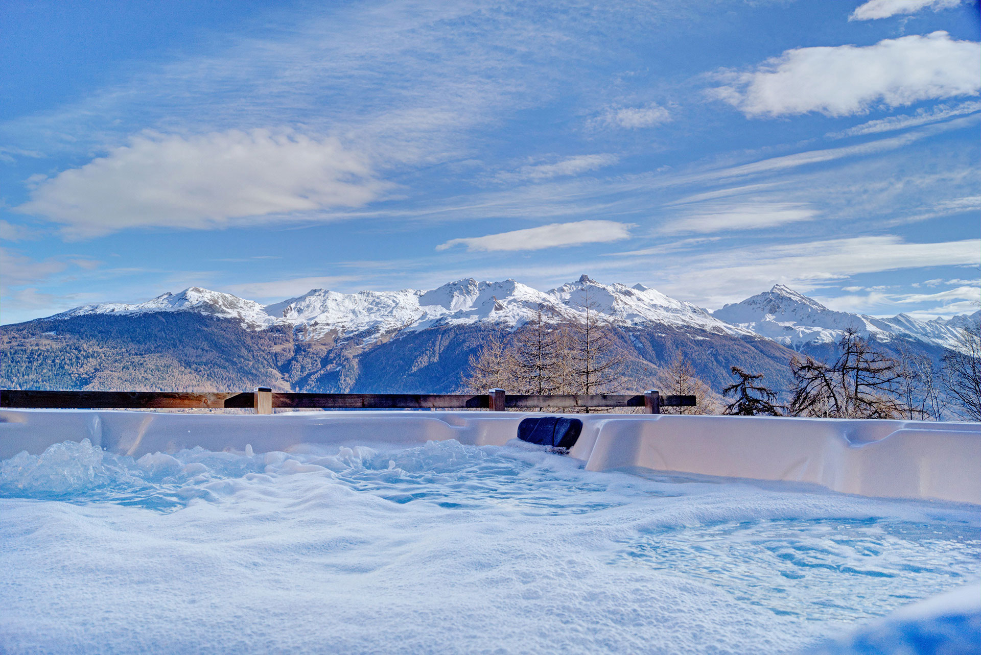 Bergblick von whirlpool im Chalet Brock