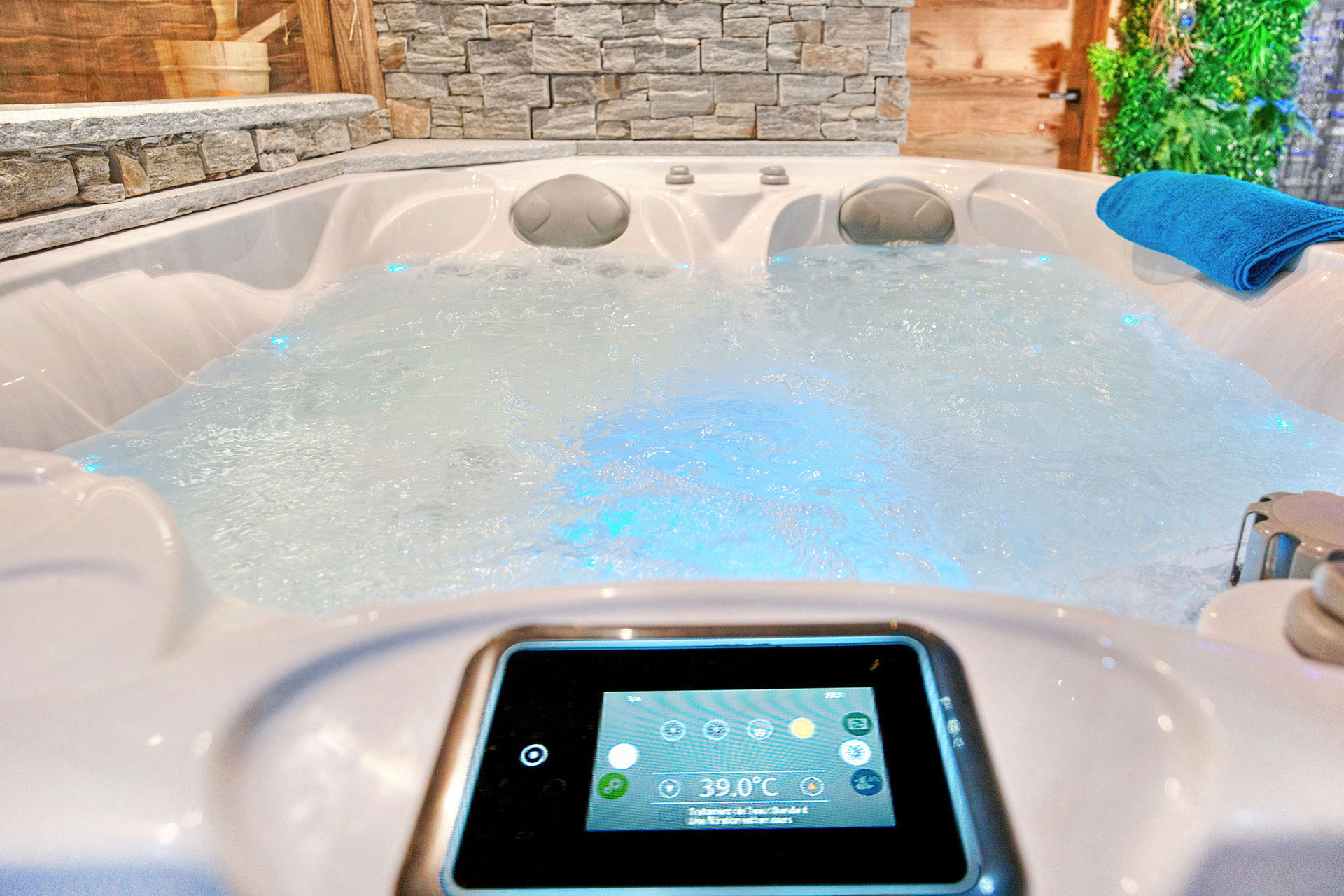 nahaufnahme whirlpool im Chalet Cristal du Paradis