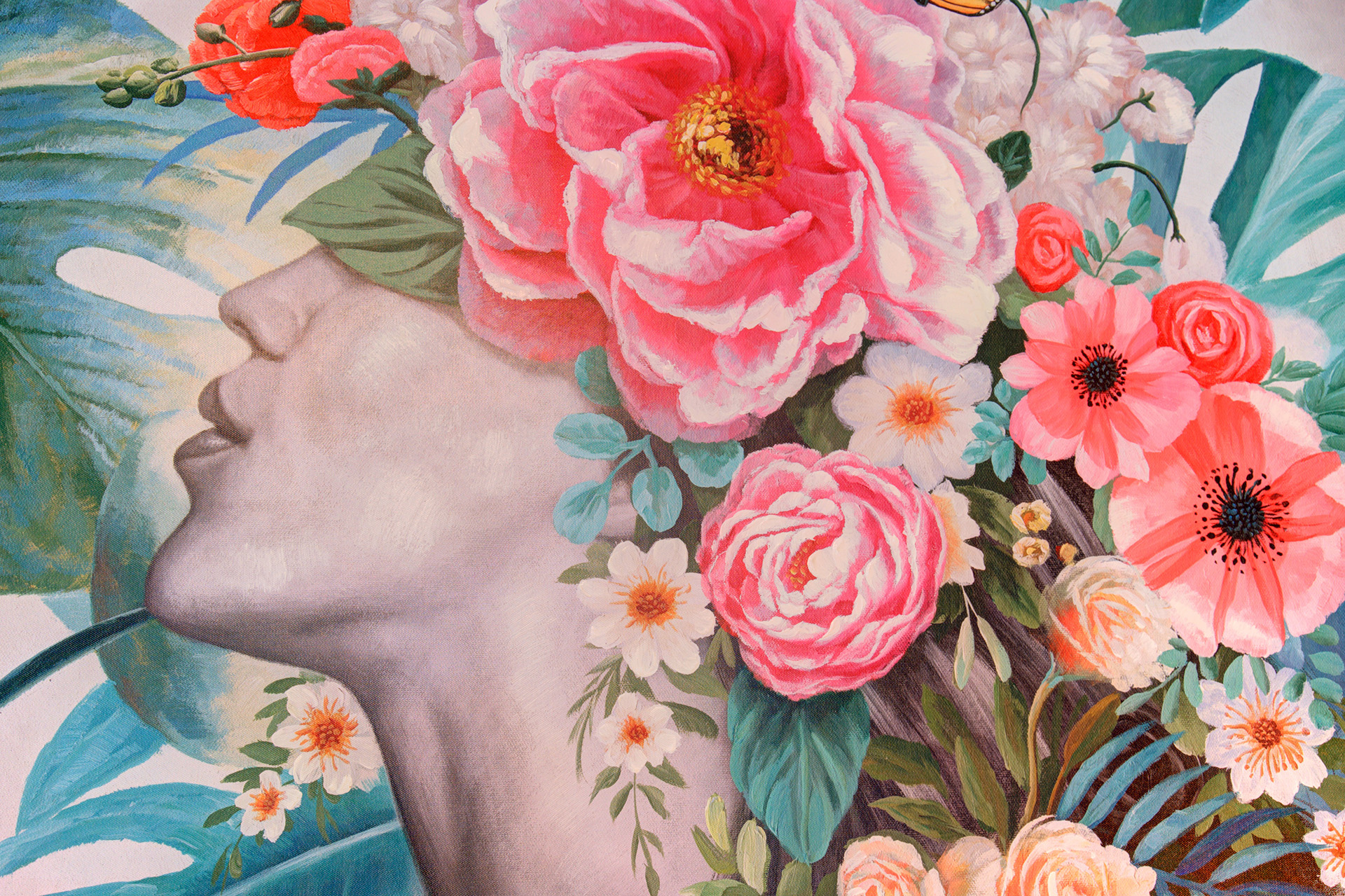 Bild mit Frauenkopf im Profil und vielen Blumen im Haar