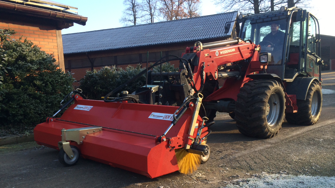 UKM 620 am Weidemann Teleskoplader