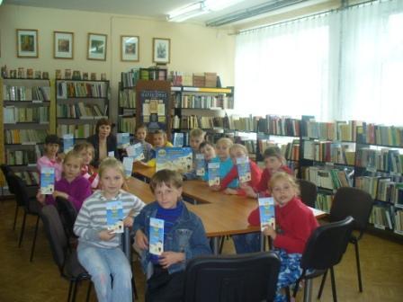 Akcijos „Draugauk su knyga. Atrask lietuvišką knygą“ pirmieji dalyviai, 2008