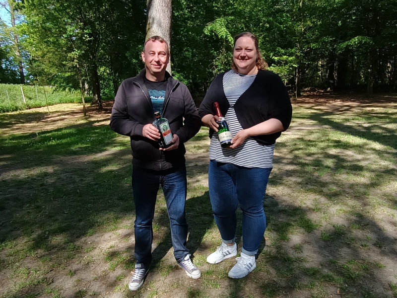 Unsere neuen Spargelmajestäten Annika Bartels und Matthias Meinecke