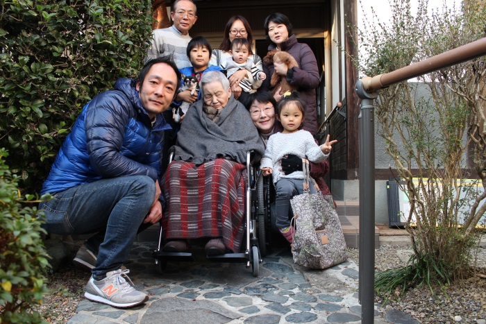 恩は返せないけれど 町田にある介護職員初任者研修 実務者研修の専門校
