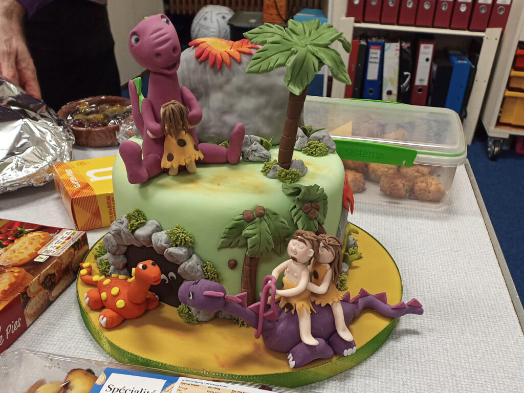 AGM Dinosaur cake