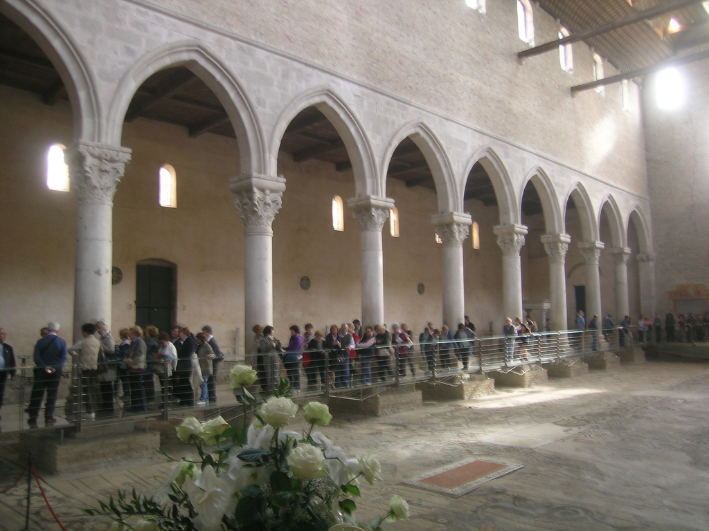 Navata Laterale della Basilica di Aquileia