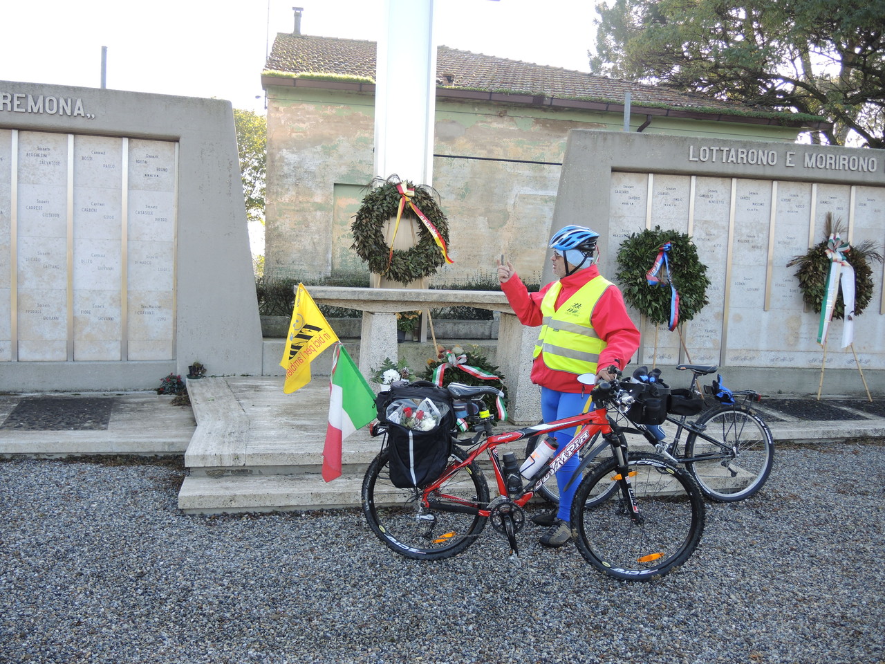 Cimitero della Brigata Cremona a Camerlona