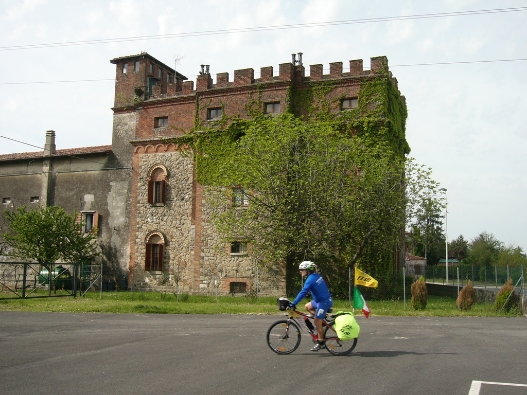 Castello di Brusso