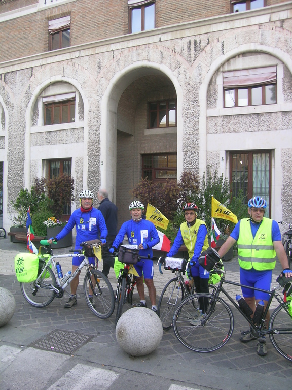 Foto di gruppo alla Partenza