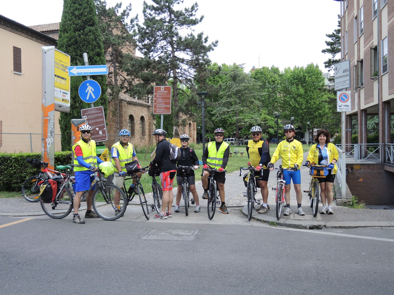 gli allegri bikers Fiab alla partenza