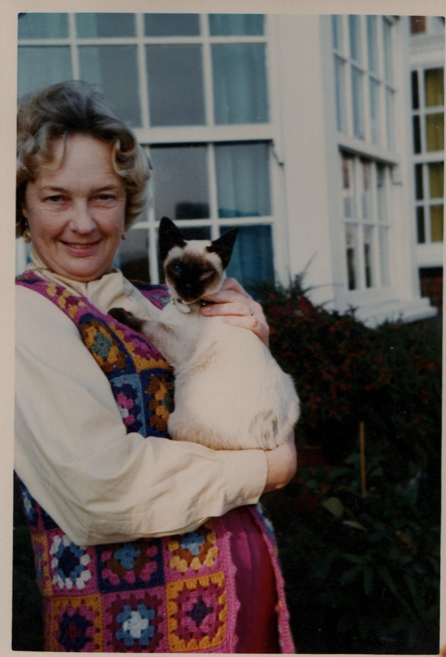 Joan with siamese