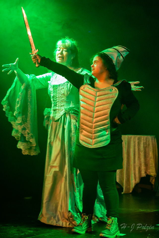 Konzen sehen und sterben Theater Kunterbunt 2016