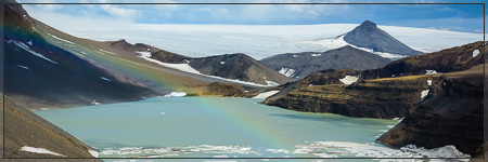 Isalón in the secluded Þórisdalur with Klakkur and Langjökull behind (thorisdalur, wandern, trekking, hiking, thorisjökull, Þórisjökull, iceland, island)