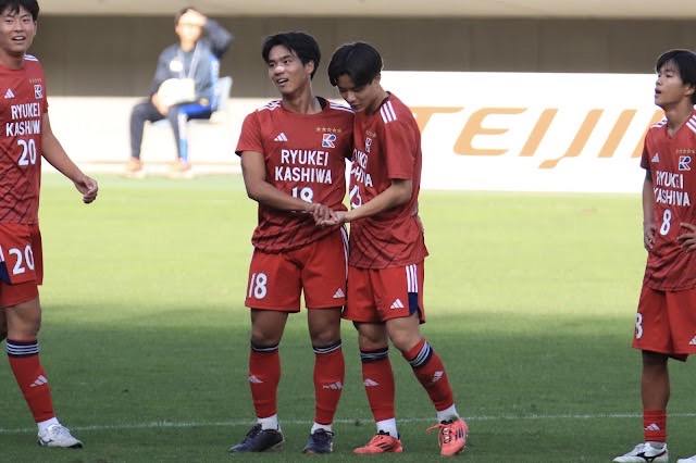 ホーム - 流通経済大学付属柏高等学校サッカー部父母会応援 ホーム - 流通経済大学付属柏高等学校サッカー部父母会応援