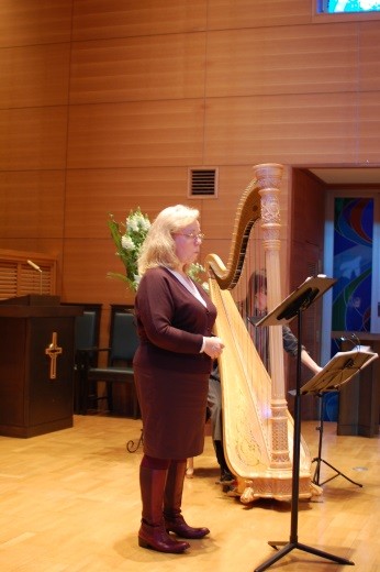 Konzert mit Tankas von Tohoku Überlebenden