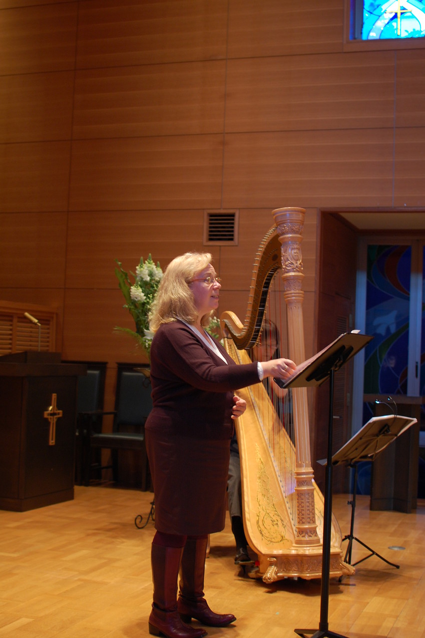 Donna Tatsuki, Sopran