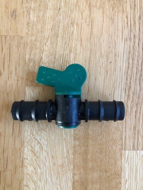 PE Hahnen in 16x16mm und 20x20mm / Stück 0,64 € zzgl. MwSt.