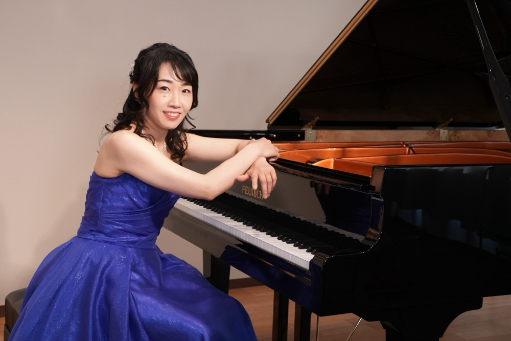Hitomi NISHIZAKI
