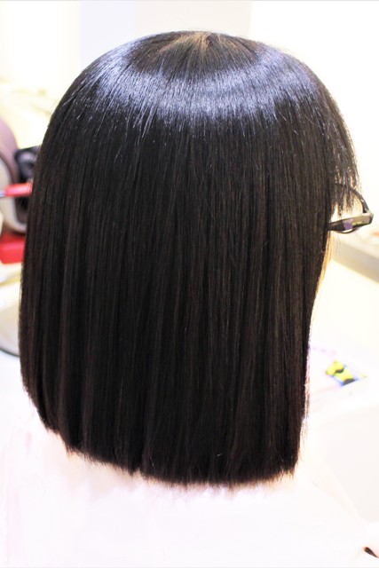 強いくせ毛のお客様です　一緒にヘアカラーもしました　ありがとうございました　綱島上町