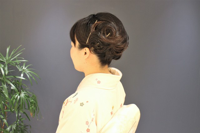キュライへアなら着付けもヘアセットも一度に。ワンストップです