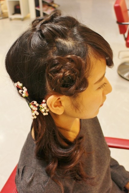 卒業式 入学式は着物 袴でお祝い 着付けとヘアセットは綱島の美容室キュライヘアー 早朝ok Quly Hair 卒業式 入学式は着物 袴でお祝い 着付けとヘアセットは綱島の美容室キュライヘアー 早朝ok Quly Hair