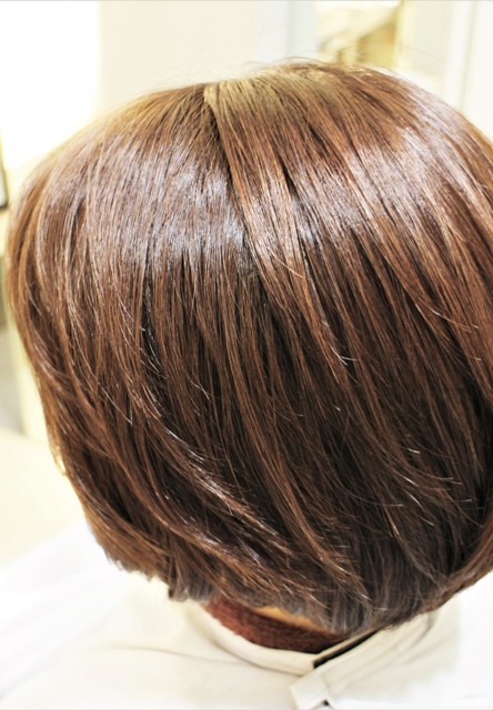丁寧な縮毛矯正と一緒にデジタルパーマとヘアカラー ありがとうございました