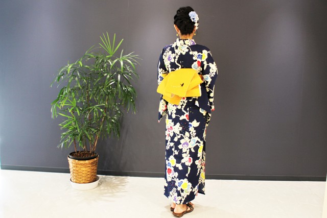 浴衣の着付けとヘアセット 髪飾りがかわいいでしょ
