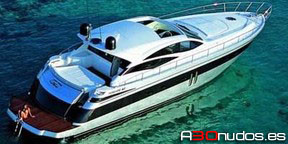 Pershing 62 de alquiler en Ibiza