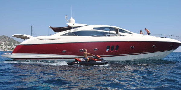 Sunseeker Predator 82 - Yate de alquiler
