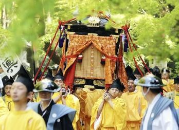 １２年に一度の香取神宮の式年神幸祭