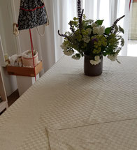 Tischdecke 100 % Leinen Struktur, natur, Karo, 130x220 cm mit Briefecken, Saum 3 cm 