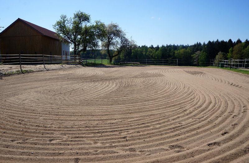 Unser schöner Reitplatz