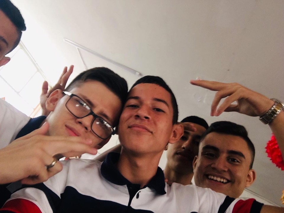 CON LOS PANAS 