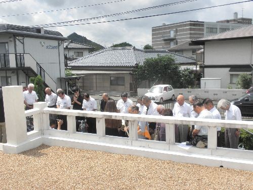 黙祷　（長崎の原爆投下時刻　11:02）