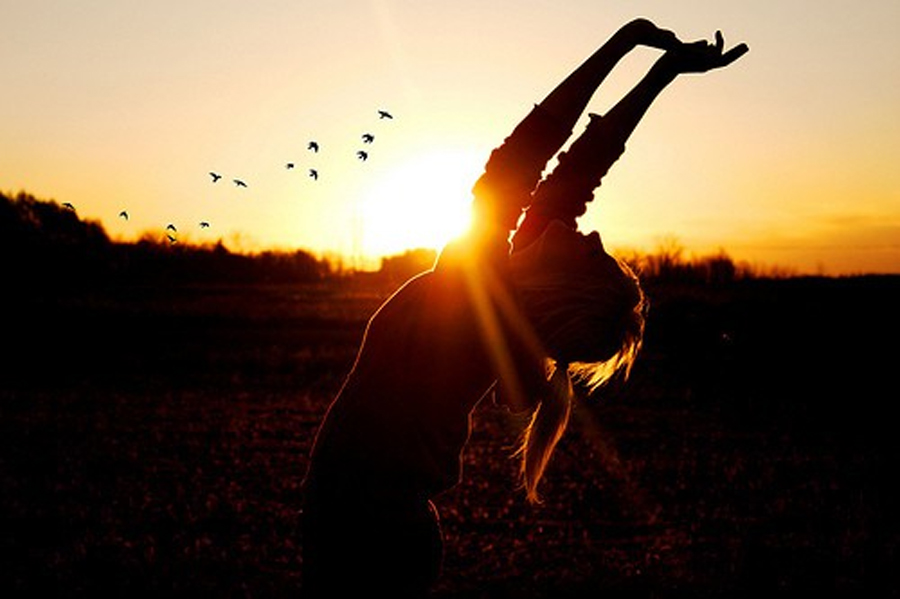 Salutation au Soleil - Suryanamaskar