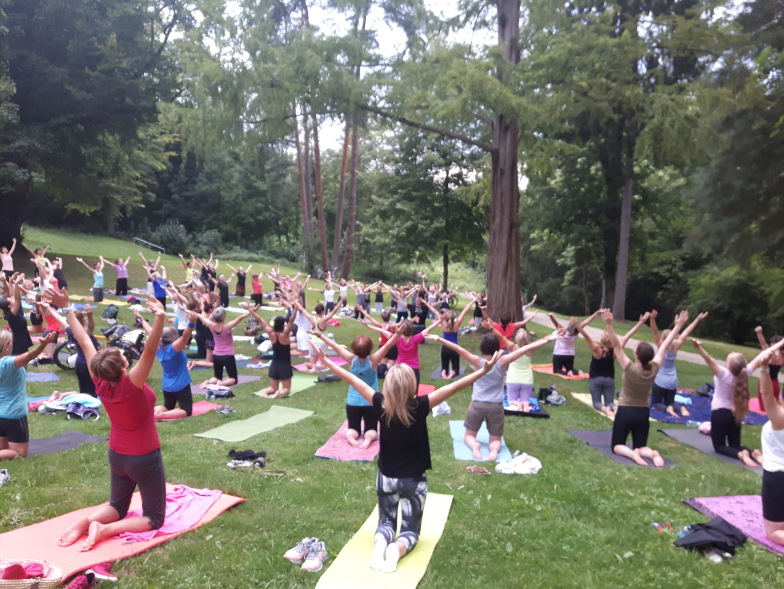 Yoga im Park - Galgenberg Nürtingen - Sommer 2019